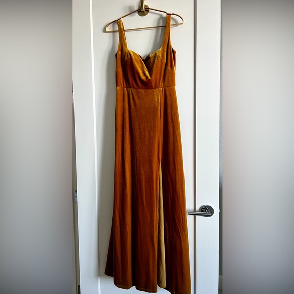 EUC JENNY YOO Velvet Bridesmaid Gown Marigold Gold Size 6 Square Neck Maxi - Picture 4 of 9